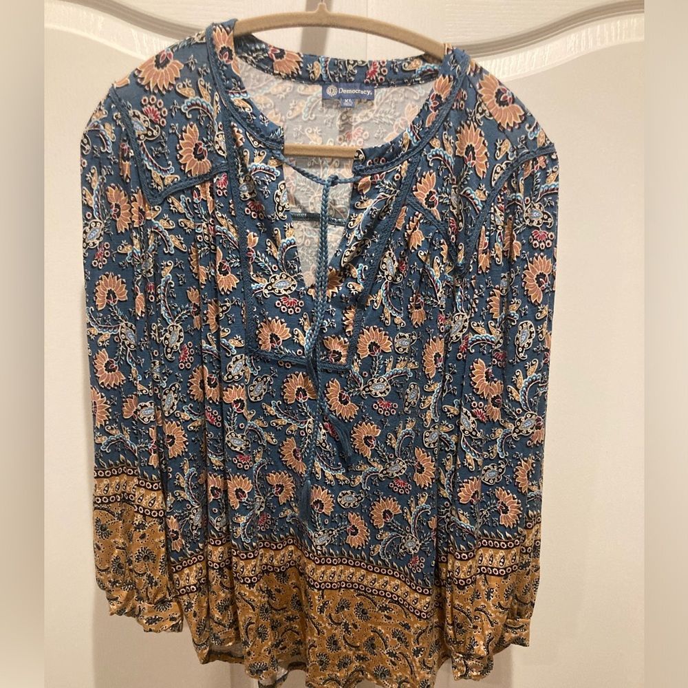 XL 3/4 Sleeve Half Placket Paisley Floral Print Plus Knit Top
